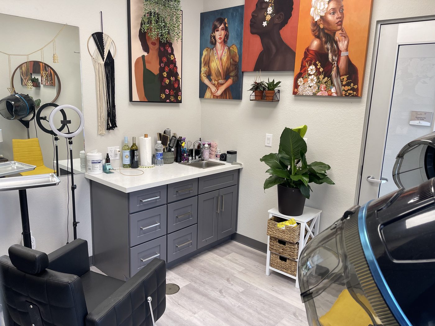 Furnished private suite with stations